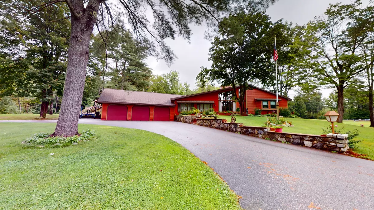 Lisbon, ME 04252,70 Bowdoinham RD