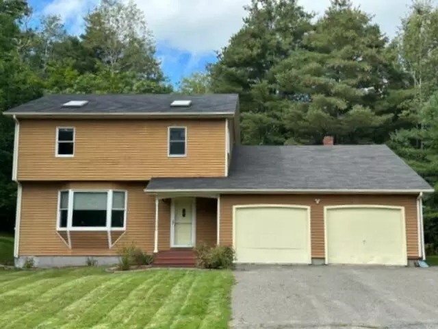 Waterville, ME 04901,86 Mulberry LN