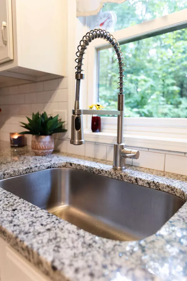 Waterboro, ME 04061,103 Sunny Brook CIR