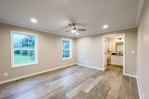 Kittery, ME 03904,70 Settlement LOOP