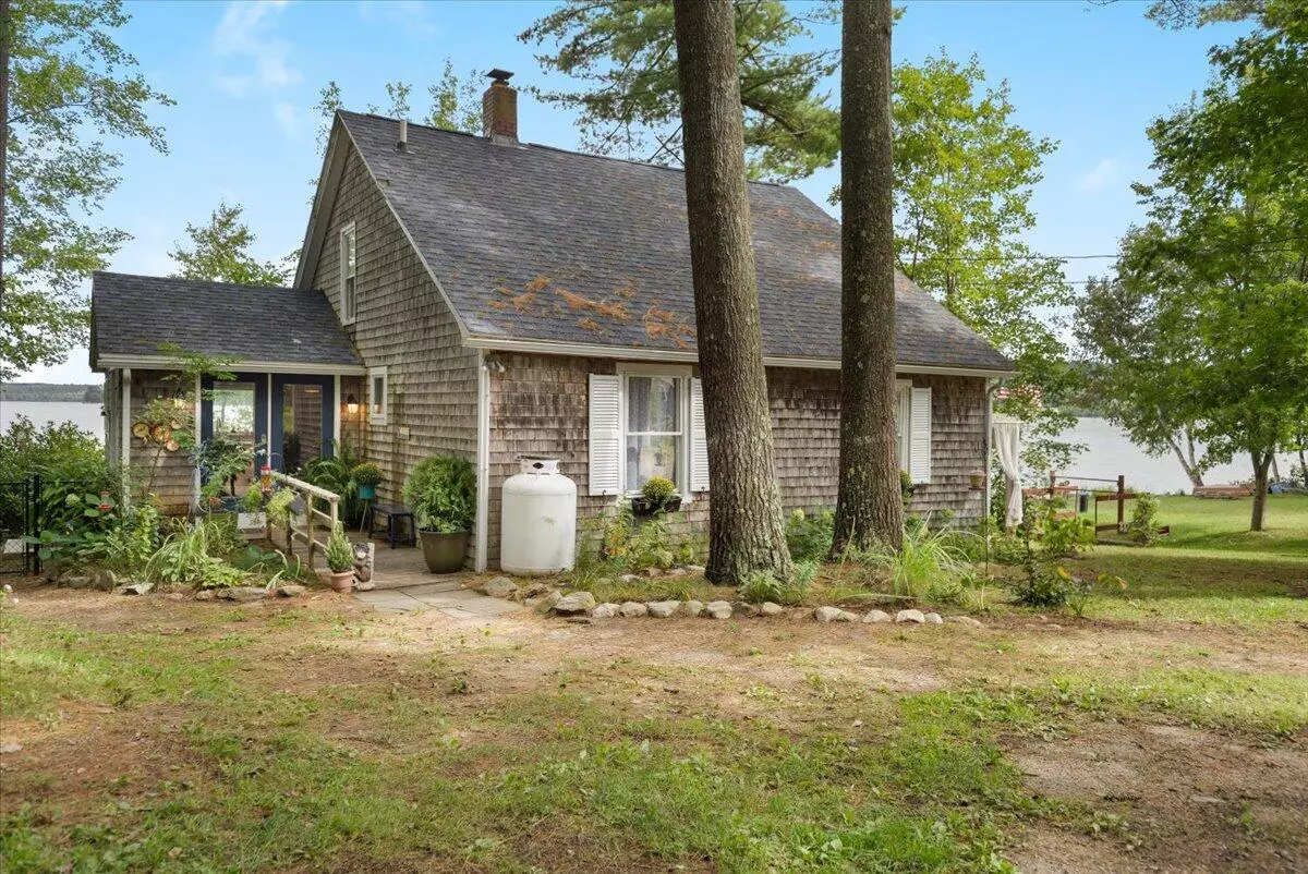 Greene, ME 04236,19 Lake Shore DR