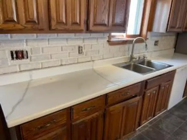 Waterville, ME 04901,84 Summer ST