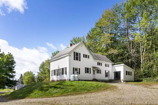 7 Princess DR, Sabattus, ME 04280