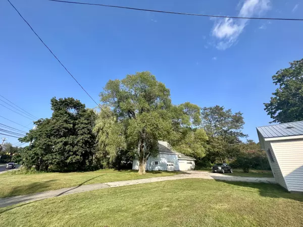 Orrington, ME 04474,690 River RD