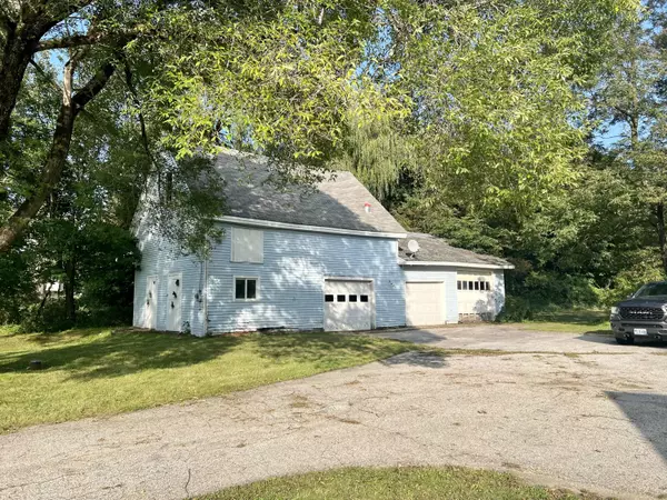 Orrington, ME 04474,690 River RD