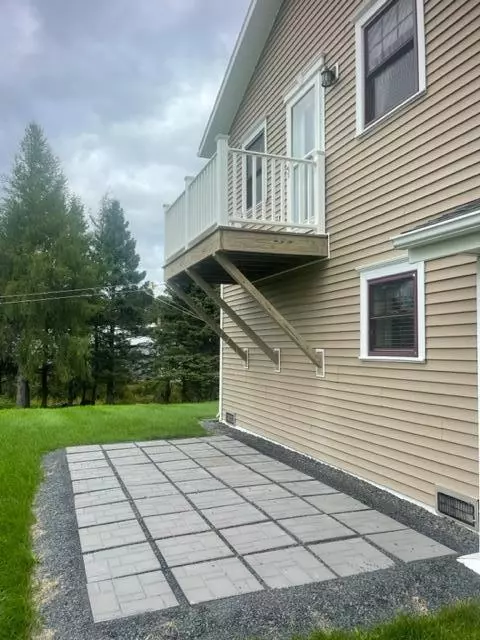 Fort Kent, ME 04743,1011 S Perley Brook RD