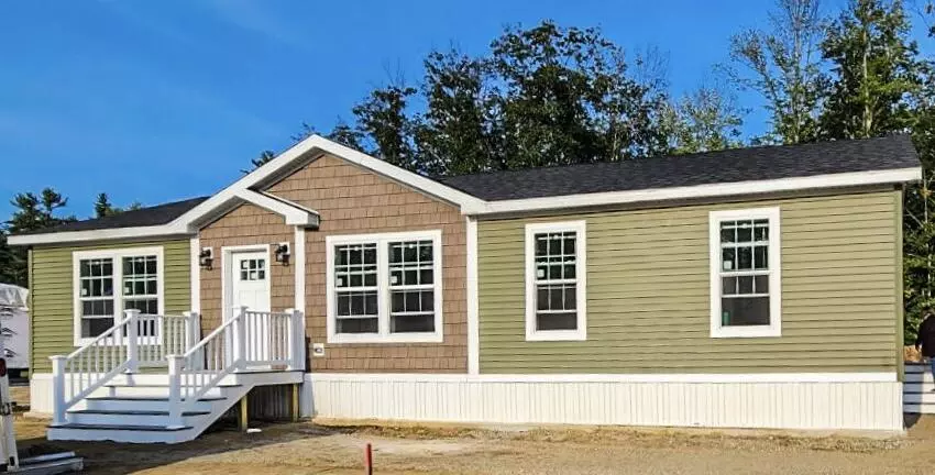 Turner, ME 04282,25 Red Oak DR