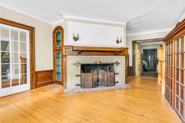 Limerick, ME 04048,18 Locust HL