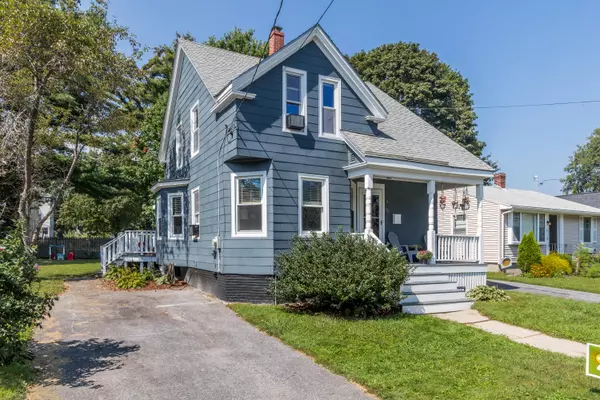 28 Inverness ST, Portland, ME 04103