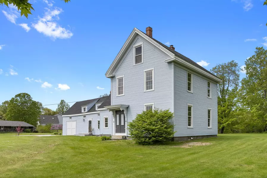 143 Depot RD, Gray, ME 04039