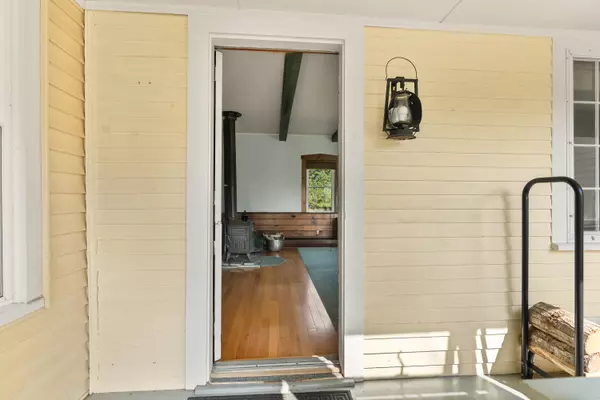 Saint George, ME 04859,362 Seal Harbor RD