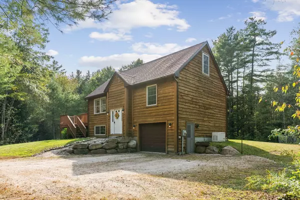 New Gloucester, ME 04039,426 North Shore DR