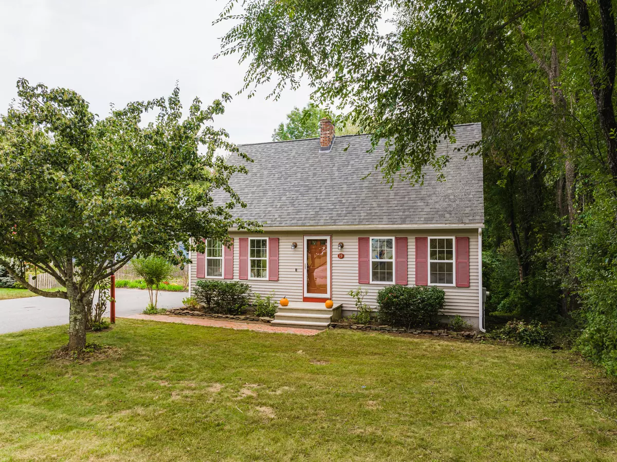 Gorham, ME 04038,19 Willowdale DR