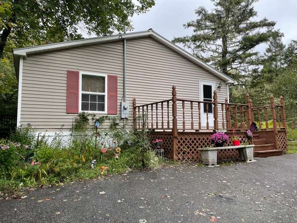 Machias, ME 04654,204 Kennebec RD