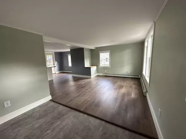 Madison, ME 04950,117 Weston AVE