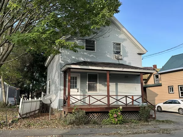 15 Gray ST, Waterville, ME 04901