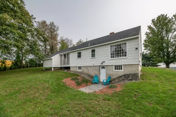 Winthrop, ME 04364,15 Annabessacook RD