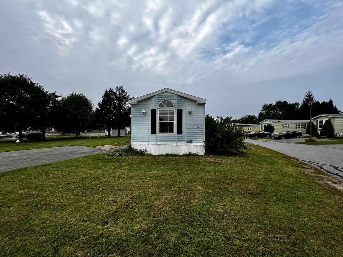 Westbrook, ME 04092,665 Saco ST #146