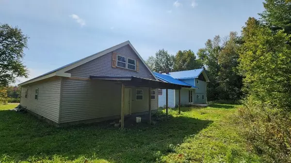 Lowell, ME 04417,12 Porter LN