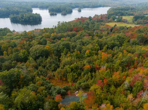 51 Town House RD, Vienna, ME 04360