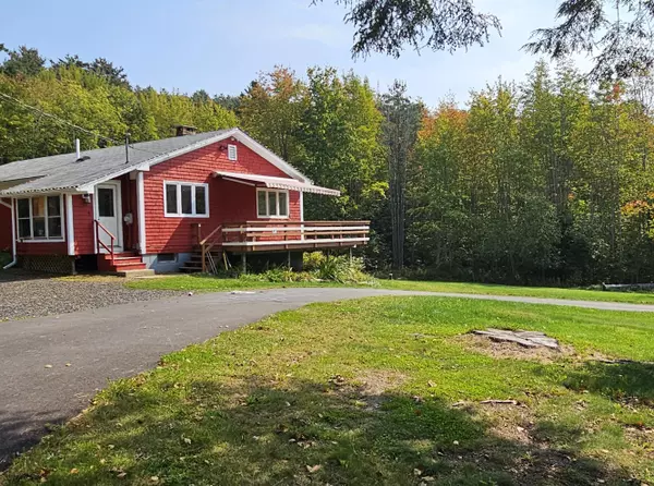 99 Cross ST, Rockport, ME 04856