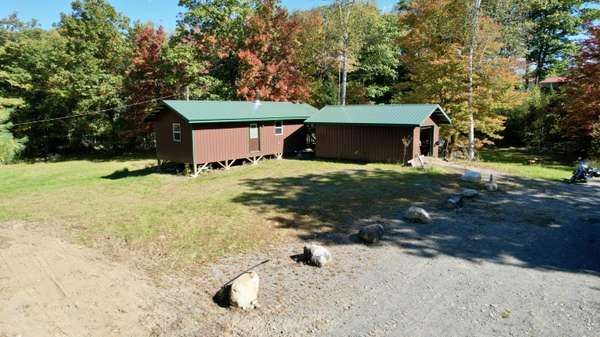 1 Forest Brook DR, Abbot, ME 04406