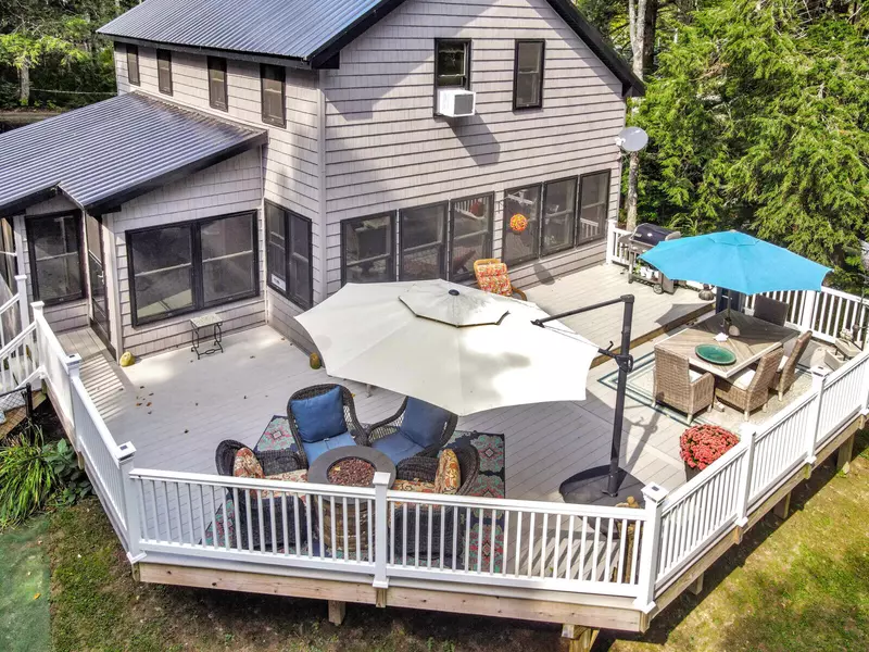 382 Quiet Harbor RD, Readfield, ME 04355