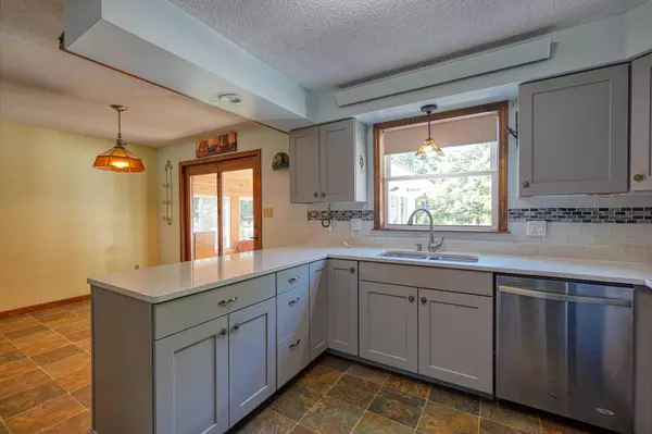 Oakland, ME 04963,29 Heritage RD