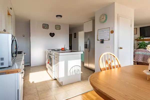 Waterville, ME 04901,48 Ridge RD