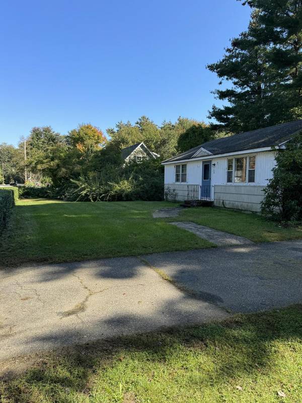 Kittery, ME 03904,20 Martin RD