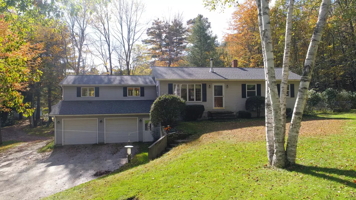 Minot, ME 04258,237 Jackson Hill RD