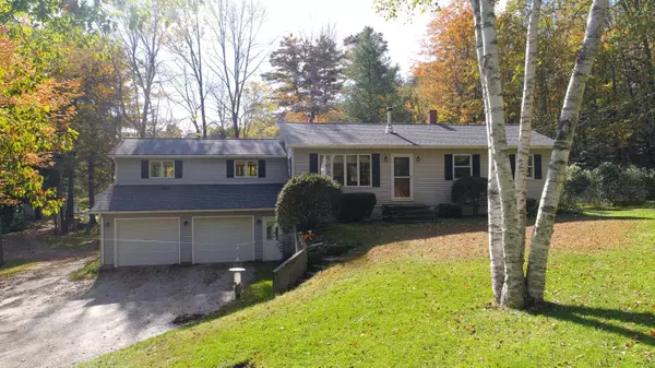 237 Jackson Hill RD, Minot, ME 04258