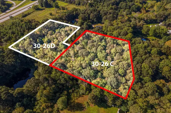 5 Applegate LN, Kittery, ME 03904