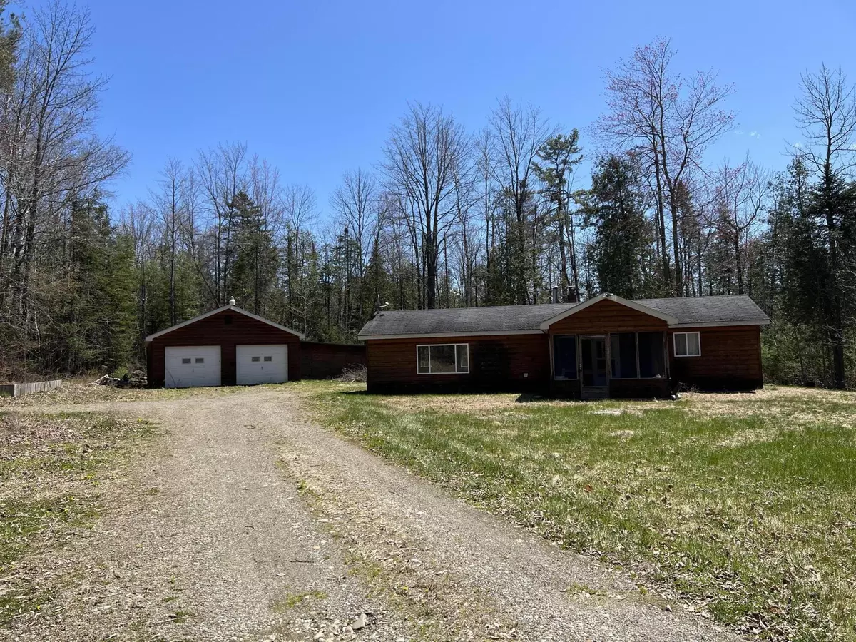 Stetson, ME 04488,91 Lapoint RD