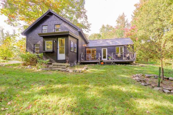 199 Heal RD, Lincolnville, ME 04849