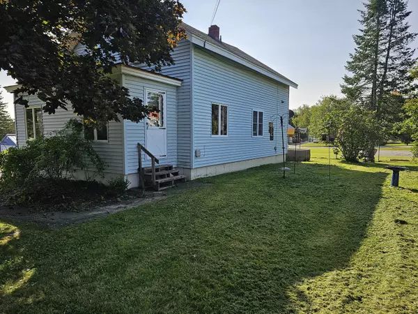 Waterville, ME 04901,40 Sawyer ST