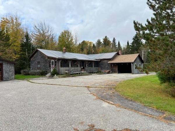 576 Tibbettstown RD, Columbia Falls, ME 04623