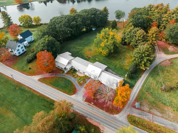 Saint Albans, ME 04971,54 Corinna RD