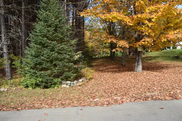 Mattawamkeag, ME 04459,126 Back Settlement RD