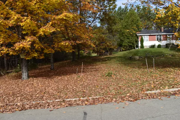 Mattawamkeag, ME 04459,126 Back Settlement RD