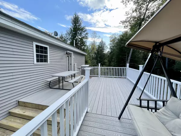 Winthrop, ME 04364,89 Boot Cove LN