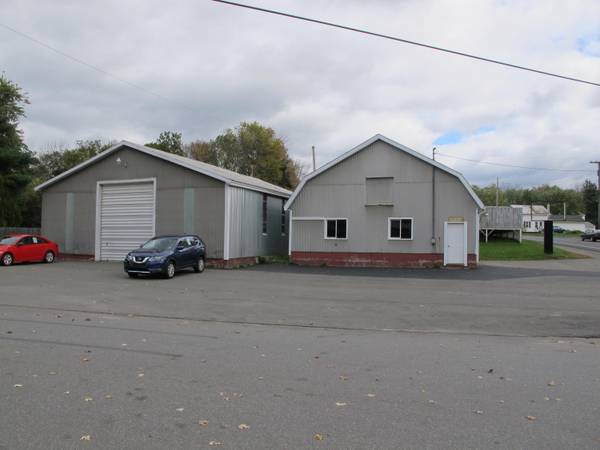 64 Halifax ST, Winslow, ME 04901