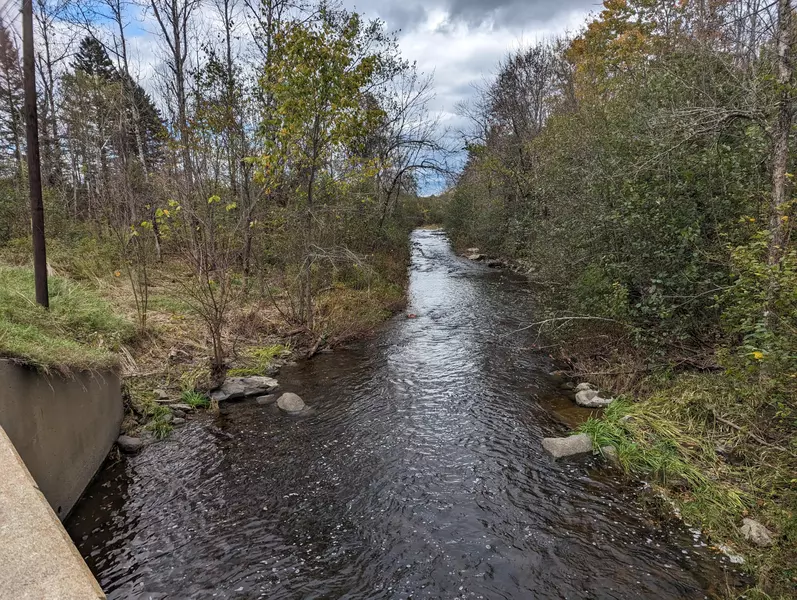 557 Hudson RD, Corinth, ME 04427