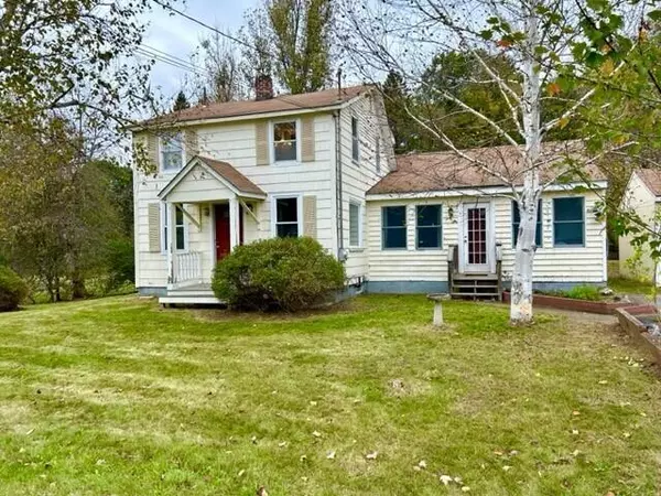 352 E Benton RD, Benton, ME 04901