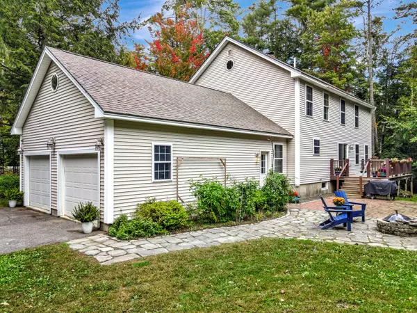 Oakland, ME 04963,8 Wedgewood DR