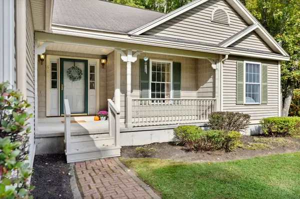 Saco, ME 04072,61 Hillview AVE