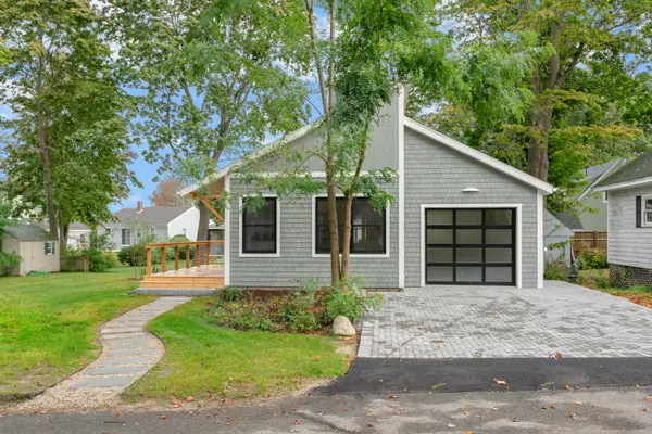 South Portland, ME 04106,11 Birch RD