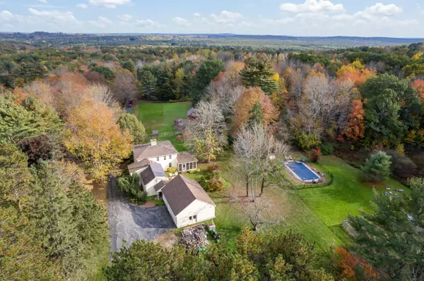 New Gloucester, ME 04260,288 Tobey RD