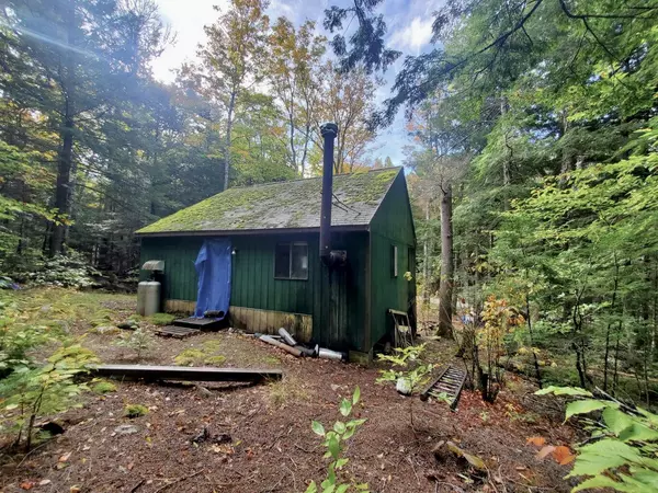 T22 Md, ME 04408,120 Upper Lead Mountain Pond RD