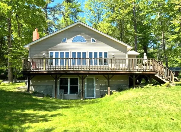 7 Lower Birch TER, Casco, ME 04015